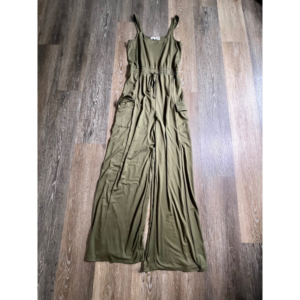 Almost Famous Cargo Jumpsuit Womens Medium Olive Green Utility Wide Leg